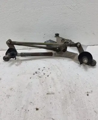 Toyota Yaris Wiper motor 851100D080