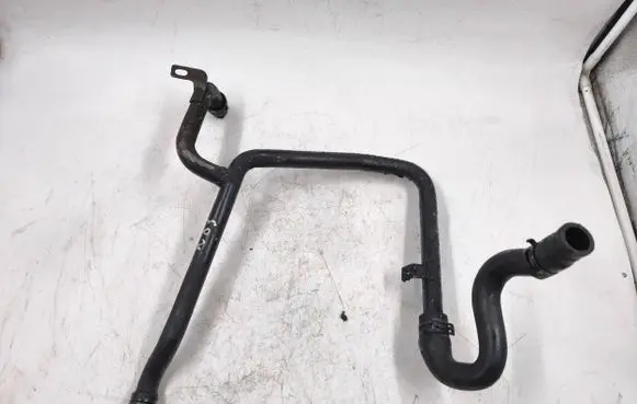 Audi A4 S4 B6 8E 8H Engine coolant pipe/hose