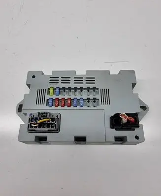 Land Rover Range Rover Velar Fuse module CPLA14Q073AA