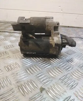 Ford Focus Starter motor 2S6U11000CC