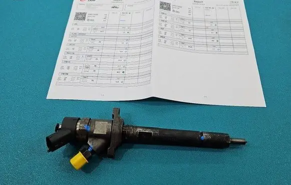Fuel injector