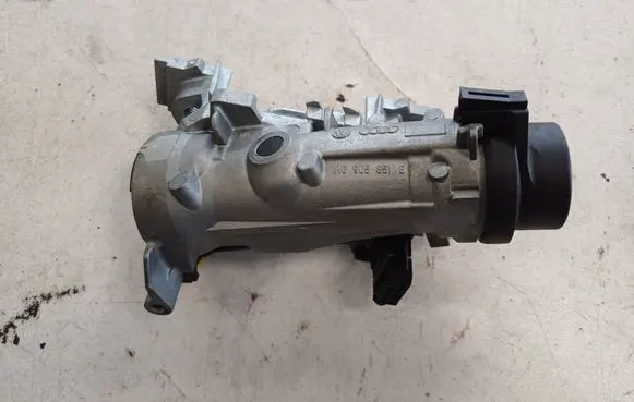 Volkswagen Golf V Ignition lock 1K0905851B