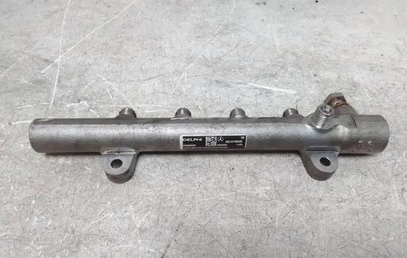 Mercedes-Benz C W204 Fuel main line pipe A6510700595 28280808