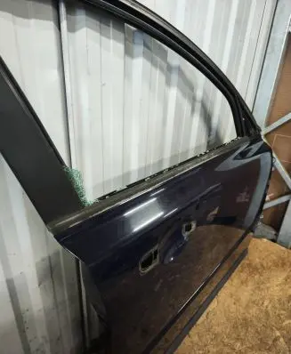 Volvo V50 Front door