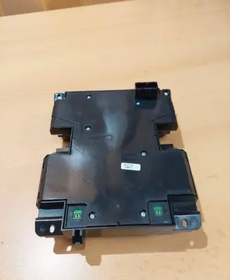 Volvo V50 Climate control unit 8697155 19208 04W27T