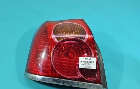Toyota Avensis T250 Rear/tail lights IMPRK1600220