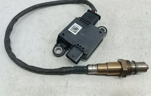 Mercedes-Benz Sprinter W907 W910 Lambda probe sensor A0009050608 0281007099