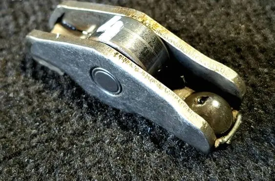 BMW 5 E39 Valve rocker arm 
