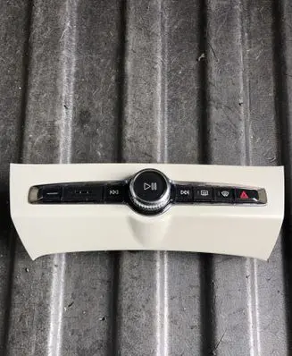 Volvo S90, V90 Head unit multimedia control 31398846 P31398846