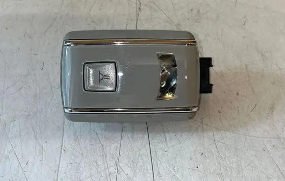 Citroen C4 II Picasso Rear seat light 9670880177