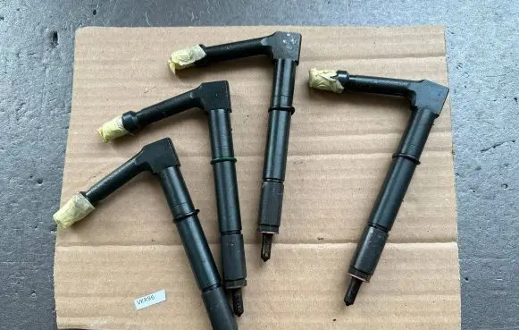 Nissan Patrol Y61 Fuel injector 16600VG100 16600VG225