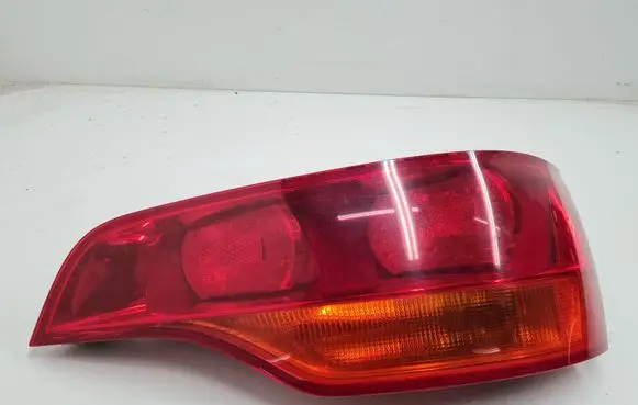 Audi Q7 4L Rear/tail lights 4L0945094