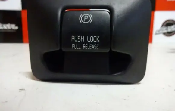 Volvo S80 Hand parking brake switch 31334637
