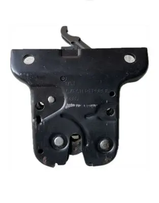 Audi A3 S3 8P Tailgate/trunk/boot lock/catch/latch 8P3827469A