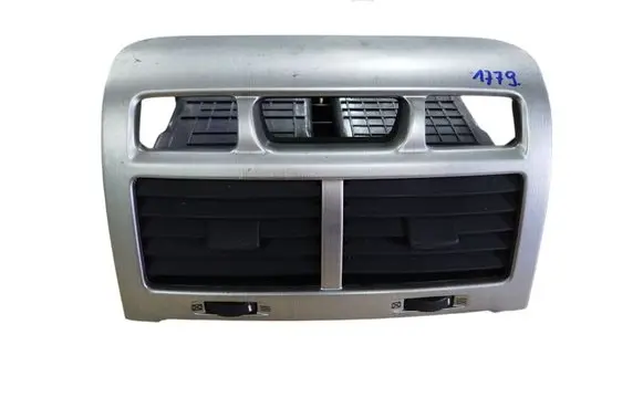 KIA Sportage Dash center air vent grill KM84810A KM84635S