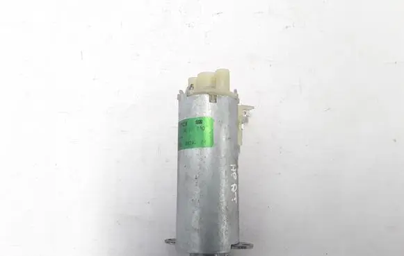 Volvo XC90 Seat adjustment motor 0130002530