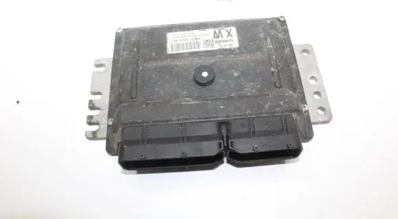 Nissan Micra Engine control unit/module MEC37300