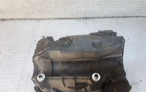 Volkswagen Tiguan Intake resonator 03C145650C