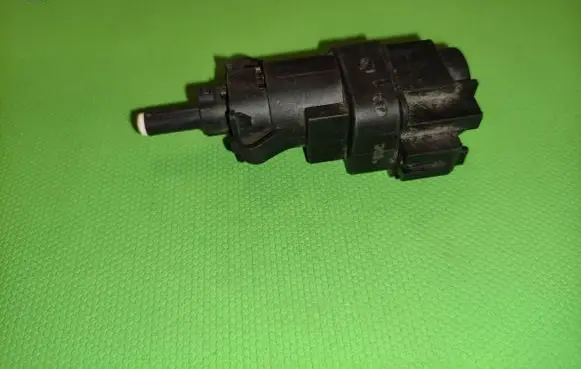 Ford Focus Brake pedal sensor switch 3M5T13480AC