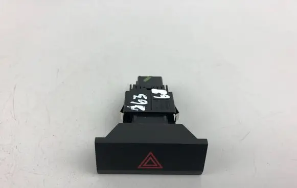 Seat Leon IV Hazard light switch 5F0953235B
