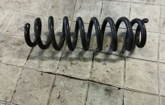 BMW 1 E81 E87 Rear coil spring