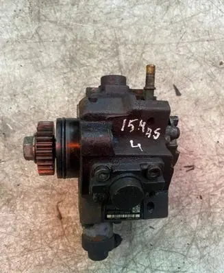 Renault Master III Fuel injection high pressure pump H8200912103