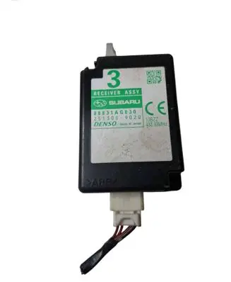 Subaru Legacy Antenna control unit 88831AG030 2513009020