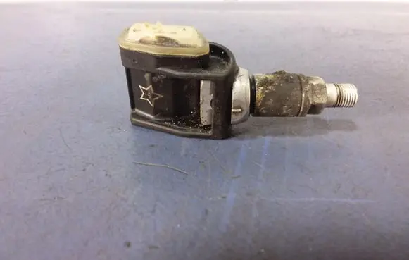 Tire pressure sensor