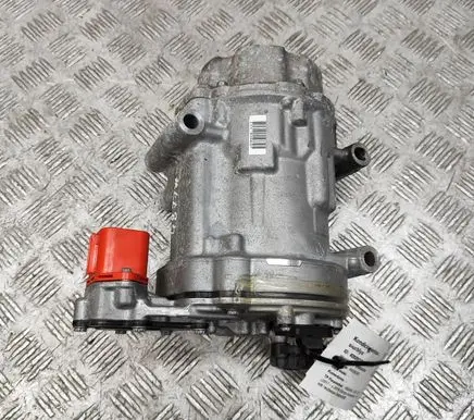 Nissan Leaf II (ZE1) Air conditioning (A/C) compressor (pump) 926005SA1A 0424000510