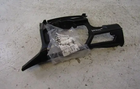 Volkswagen Golf VI Front bumper mounting bracket 5K0807723B