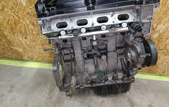 Peugeot 5008 Engine 5F02
