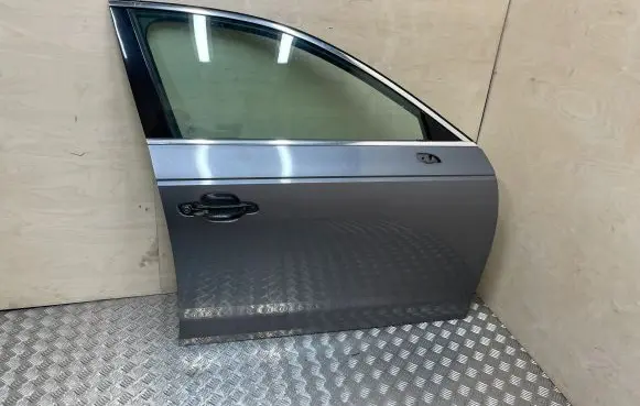 Audi A4 S4 B9 Front door
