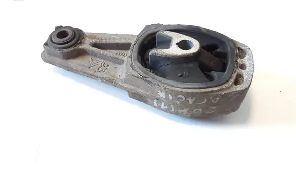 Peugeot 208 Engine mount bracket 9673005780