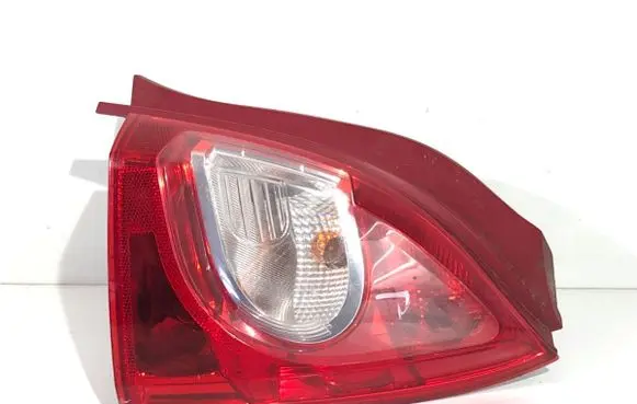 Rear/tail lights