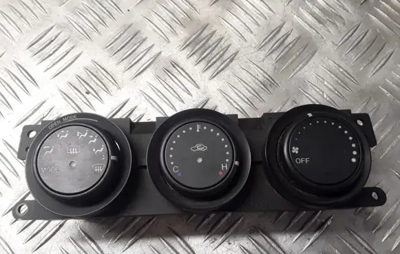 Mazda MX-5 NC Miata Climate control unit NE8561190 A02000A5503000