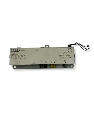 Audi A4 S4 B6 8E 8H Aerial antenna amplifier 8E9035225P