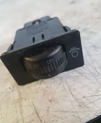 Toyota Corolla Verso AR10 Headlight level height control switch