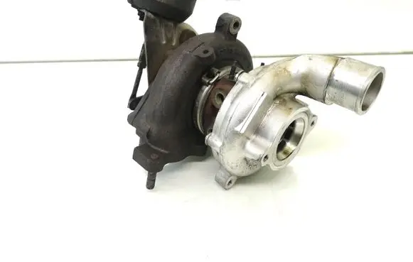 Lexus IS 220D-250-350 Turbo 1720126010 070209432N VB15