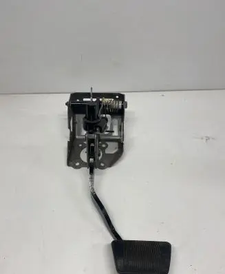 Dodge Charger Brake pedal 68A11915