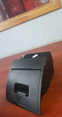 BMW 5 E60 E61 Glove box 7156963