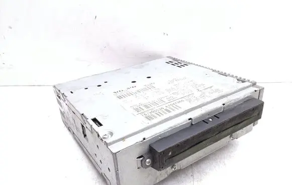 Volvo V50 Radio/CD/DVD/GPS head unit 31210414 30775579