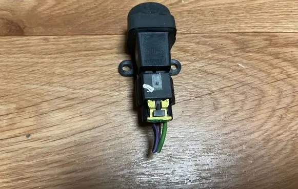 Alfa Romeo 147 Fuel cut-off switch 7790538 051028A6