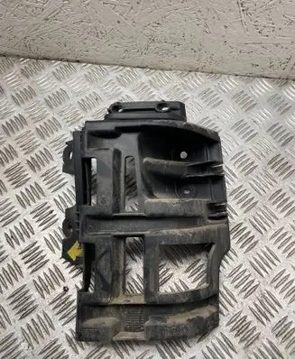 Peugeot 5008 Rear bumper mounting bracket 2005726