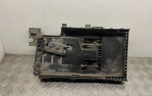 Ford Fusion II Battery tray DP5310723A