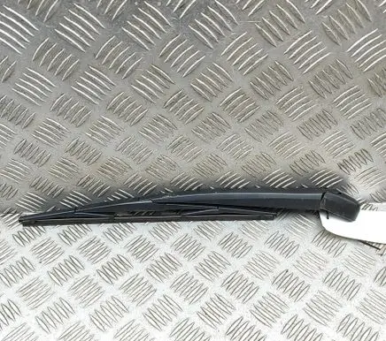 Mazda CX-5 II Rear wiper blade arm L20667421