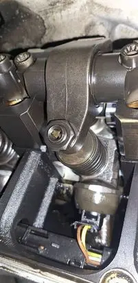Volkswagen Golf Plus Fuel injector