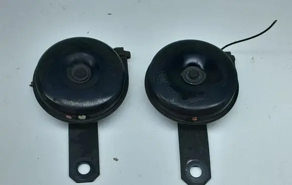 Toyota Prius (XW30) Horn signal 000030
