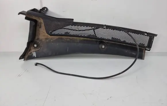 Wiper trim