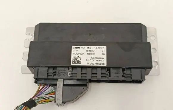 BMW 4 G22 G23 G24 G26 Suspension control unit/module 8835394 182618 2007160268