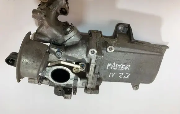 Renault Master III EGR valve 147355238R